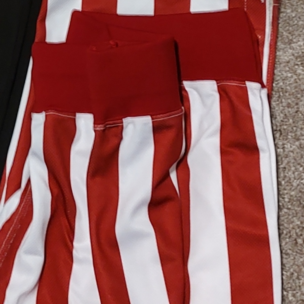IU breakaway pants